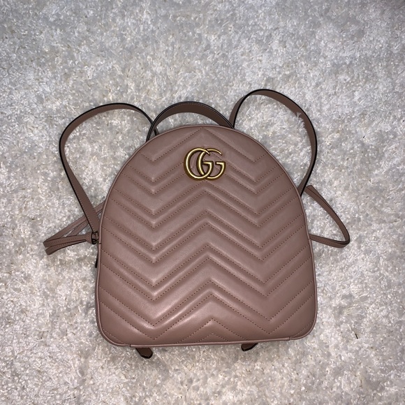 Gucci GG Marymount Matelessé Backpack 🎒 - Picture 2 of 7